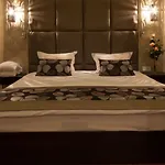 Continental Hotel