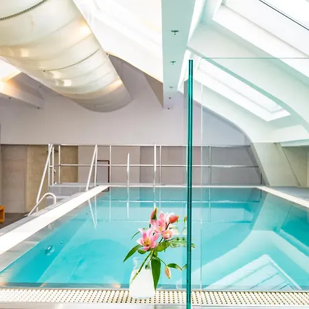 Continental Otel