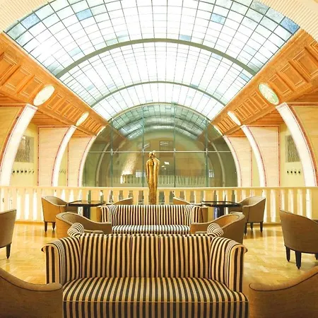 Otel Continental