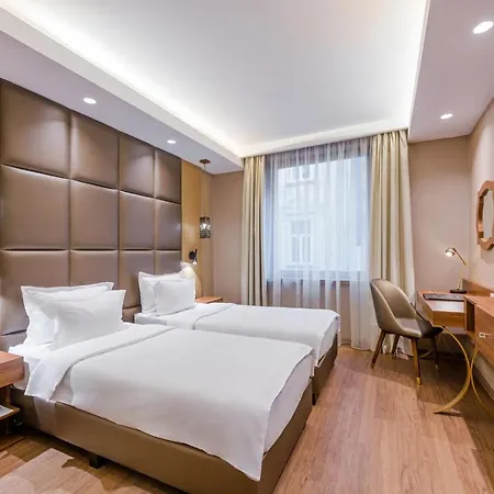 Continental Otel Budapeşte