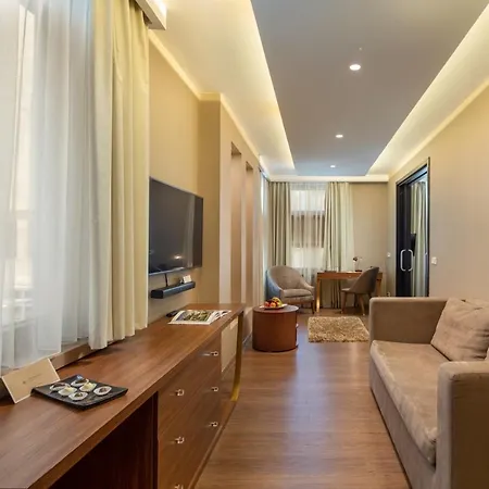 Otel Continental 4*
