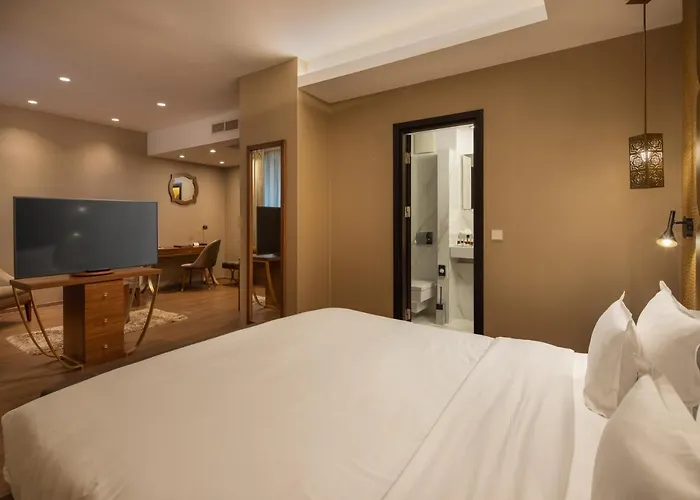 Continental בודפשט