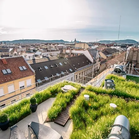 Continental فندق بودابست