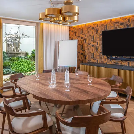 Continental Budapešť