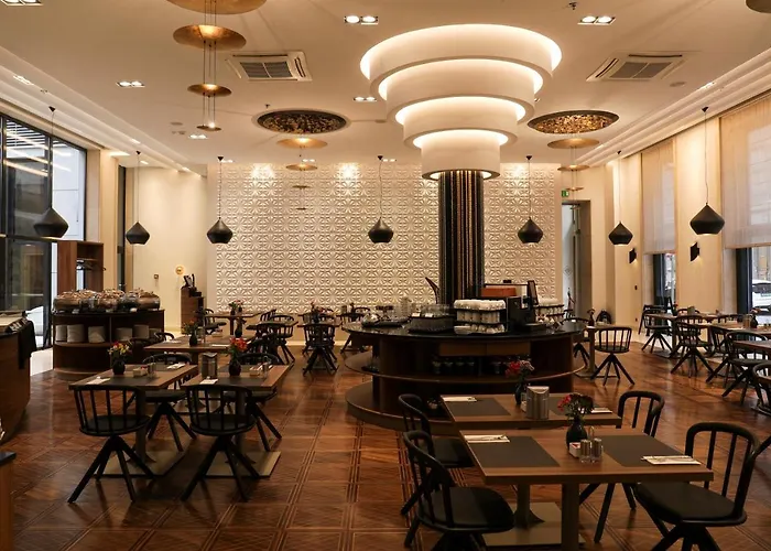 Hotell Continental 4*