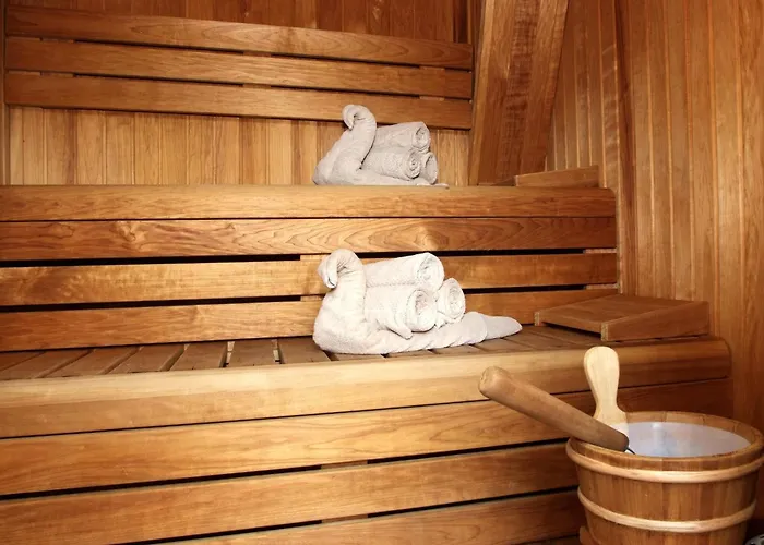 Continental Hotel 4*