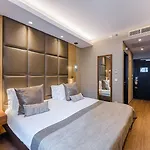 Continental 4*