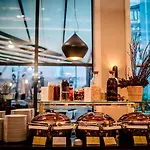 Continental 4* Budapest